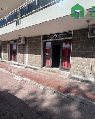 Ampio Locale Commerciale