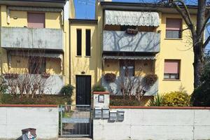 Immobile in asta di 114 m² con 3 locali e box auto