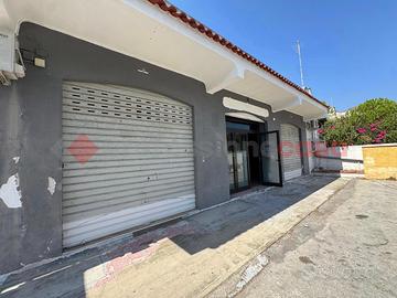 Negozio Leporano [Cod. rif 3338399ACG]