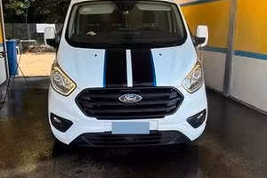 ford transit custom l2h2