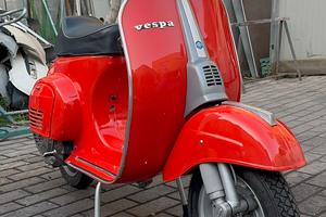 Vespa 50 Special Restaurata