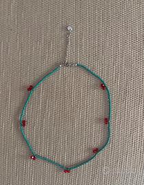 Collana perline e ciliegie