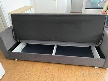 Divano Dahlia Mondo Convenienza, come nuovo.