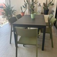 TAVOLO + SEDIE NARDI:  SET DA GIARDINO O TERRAZZO
