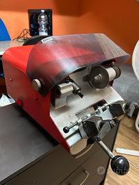 macchina duplicazione duplicatrice chiavi piatte 