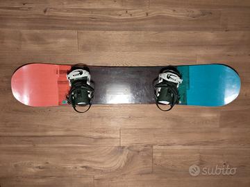 Snowboard Nitro 264mm con attacchi Talia L