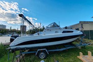 Barca motore Manò Marine + carrello stradale