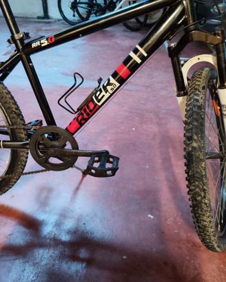 BICI ROCK RIDE RUOTE MISURA 24 € 70BEN TENUTA