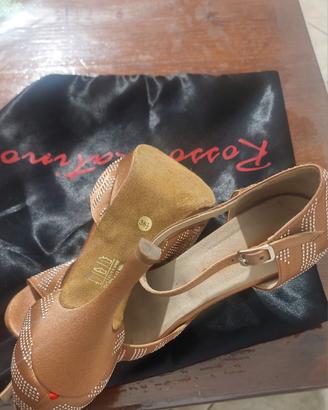 scarpe rosso latino 