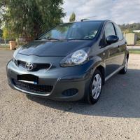 Toyota Aygo 1.0 12V VVT-i 5 porte Deep Ocean Conne