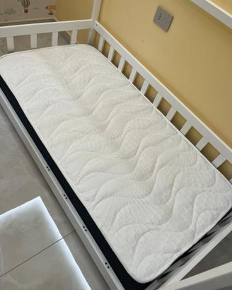 Letto montessoriano e materasso