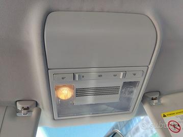Plafoniera anteriore VOLKSWAGEN POLO del 2009