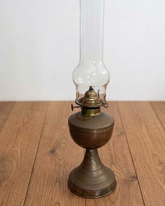 Lampada a olio antica in ottone - vetro originale