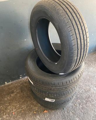 Hankook ventus prime 215/65 R17 99v