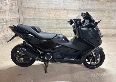 YAMAHA TMAX 560 TECH MAX