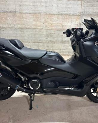 YAMAHA TMAX 560 TECH MAX