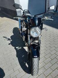 moto Suzuki SV 650