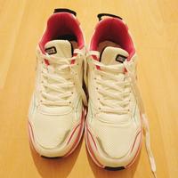 scarpe da ginnastica