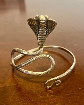 Bracciale rigido in argento