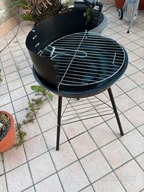 Barbecue a carbonella compatto - COME NUOVO (10€)