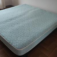 Materasso king size ignifugo con rete