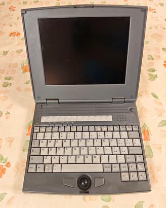 Computer Portatile Tulip NB 486SX 200MB 4MB RAM