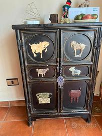 mobiletto legno nero intarsiato