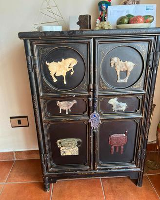 mobiletto legno nero intarsiato