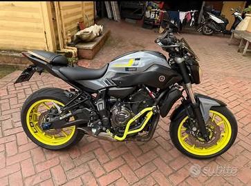 Yamaha mt 07 abs