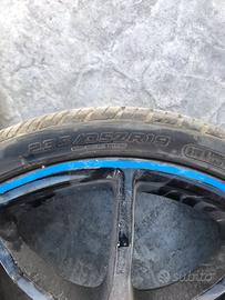 Gomme ad alte prestazione 235/35zr19