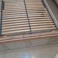 Letto ortopedic con rete a doghe regolabile