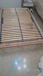 Letto ortopedic con rete a doghe regolabile