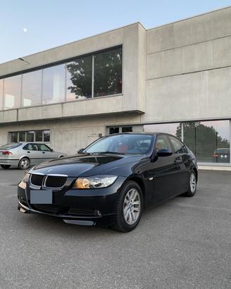 Bmw 318i e90