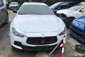 Musata completa Maserati Ghibli benzina