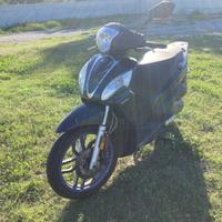 Kymco People 125i - 2023
