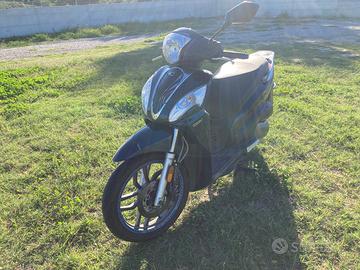 Kymco People 125i - 2023