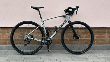 Giant Revolt Advanced 1 – GRX – Carbon– gravel