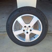 gomme macchina 215/60 R17