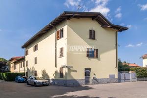 Trilocale doppi servizi con box