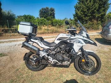 benelli trk502x