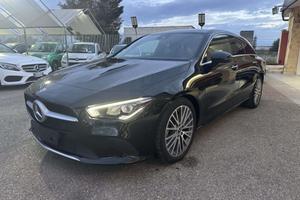 Shooting Brake d Premium auto ambient Retrocamera