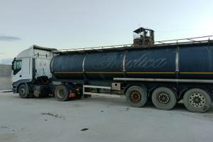 AUTOARTICOLATO +RIMORCHIO MODELLO IVECO MAGIURIS