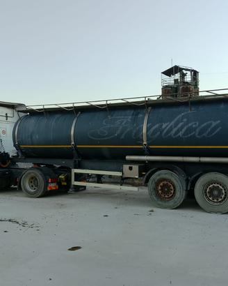 AUTOARTICOLATO +RIMORCHIO MODELLO IVECO MAGIURIS