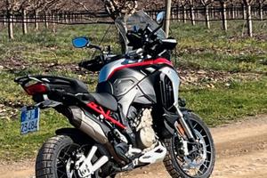 Ducati Multistrada V4 Rally - Full optional