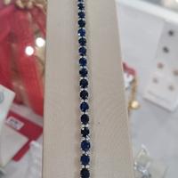 Tennis in oro bianco, zaffiri e diamanti