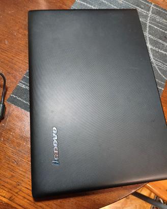 Notebook Lenovo i5-5200u 17,3 pollici