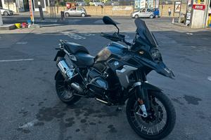 Gs 1250 triple black