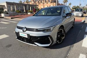 Volkswagen Golf 1.5 eTSI 115 CV DSG R-Line