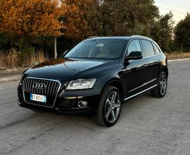 AUDI Q5 2.0TDI 163CV Quattro S-Tronic