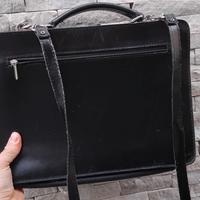 Cartella in pelle nera